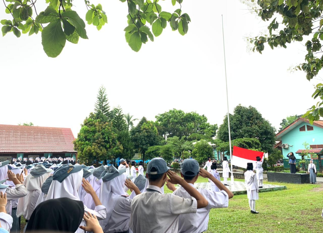 Semangat Sumpah Pemuda 2025: SMK N 2 Lahat Gelar Aksi "Pemuda Kreatif, Penggerak Masa Depan Indonesia"